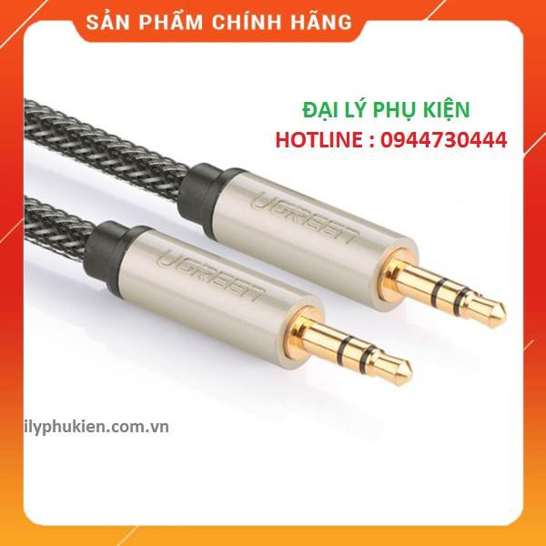 Cáp Audio AUX 3,5mm trên ô tô dài 1,5m Ugreen 10603 dailyphukien