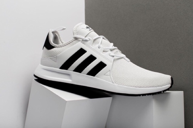HÀNG XỊN GIÀY ADIDAS -XPLR SIÊU ĐẸP-TRẮNG SỌC ĐEN PHẢN QUANG | BigBuy360 - bigbuy360.vn