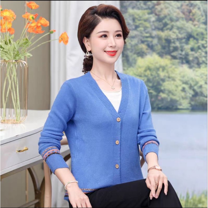 Áo len cho mẹ_ áo khoác len nữ trung niên tặng bà tặng mẹ