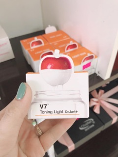 Kem Dr.Jart+ V7 Toning Light Hàn Quốc