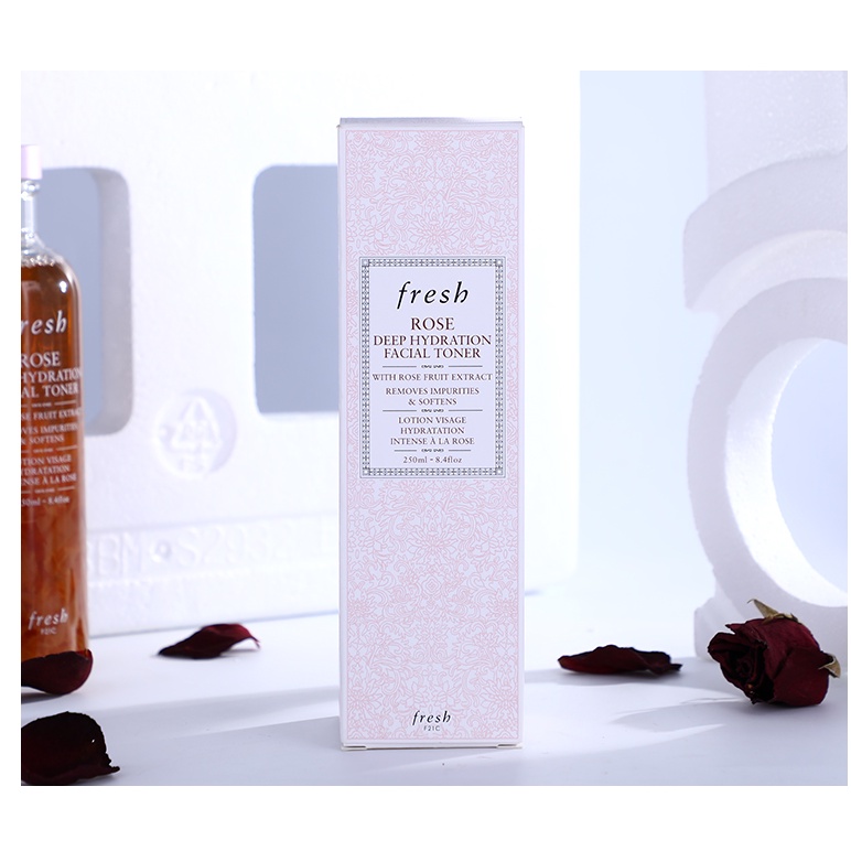 Nước Cân Bằng Da Hoa Hồng Fresh Rose Deep Hydration Facial Toner