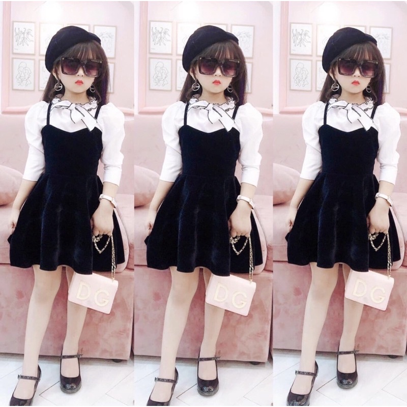 Váy yếm nhung cho bé