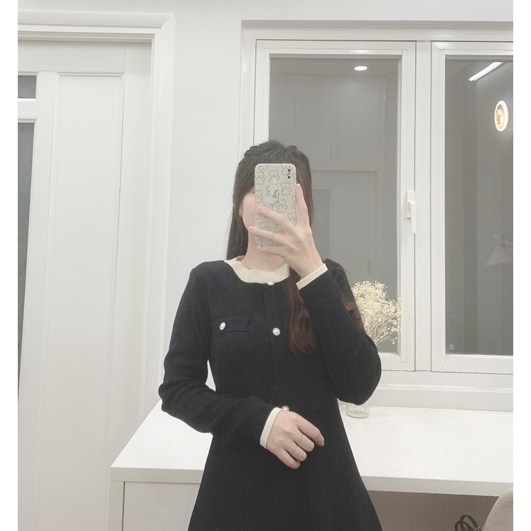 Đầm tay dài cổ tròn viền trắng kem