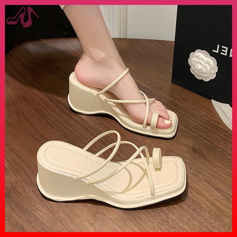 Dép Sandal Đế Xuồng Tăng Chiều Cao Màu Đỏ Đen Thời Trang Mùa Hè