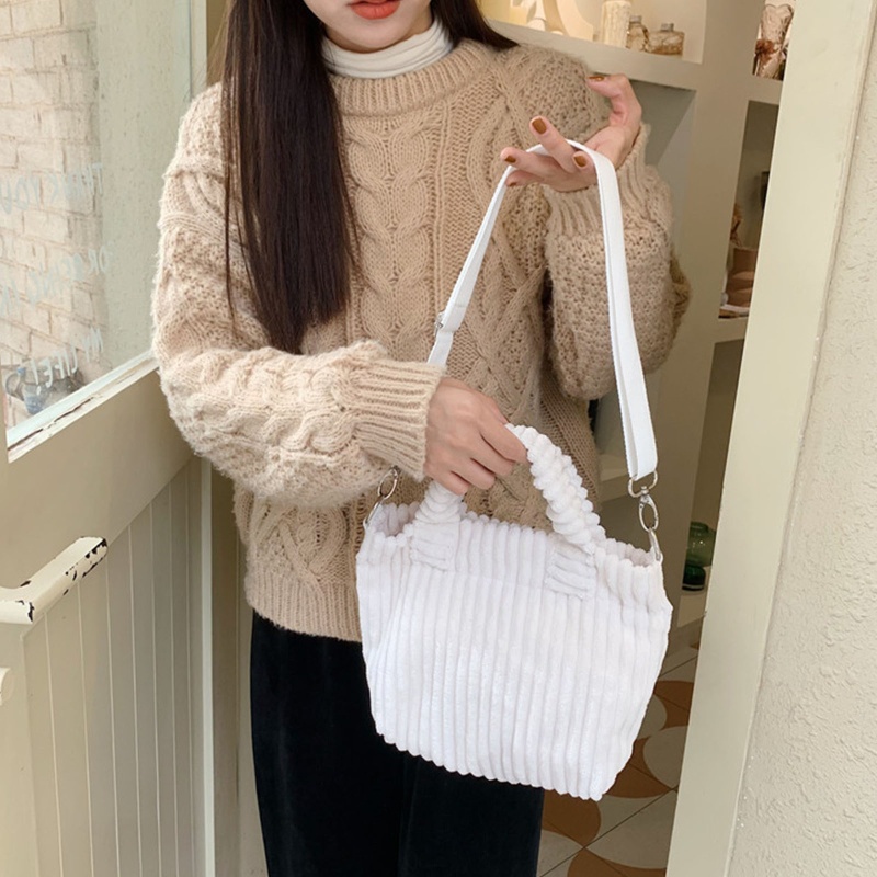 Túi Đeo Chéo Chất Nhung Mềm Mại Thoải Mái Thời Trang Thu Đông Cho Nữ