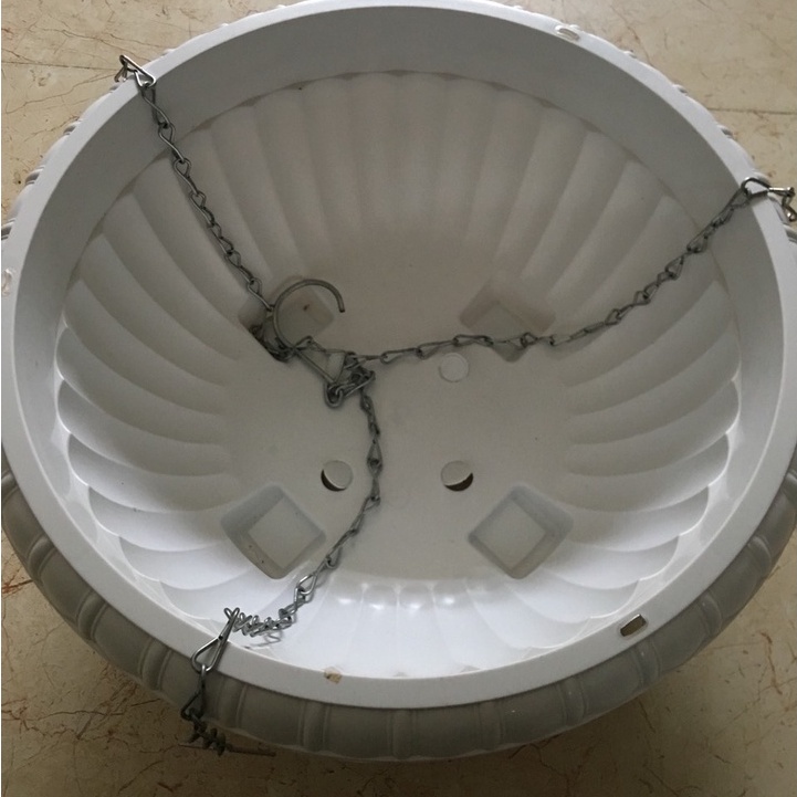 Chậu Hoa Treo Xích, Chậu xích Treo, Chậu Nhựa Tròn Treo Trồng Hoa Kiểng Loại Rất Dày + Tặng Kèm Dây Xích (350x150x250)