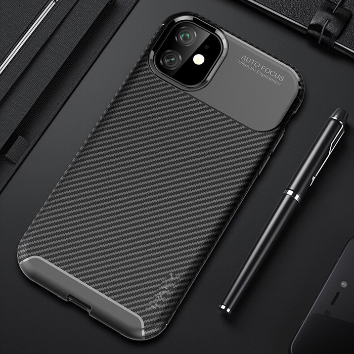 Ốp lưng iPhone 11 iPaky Carbon Fiber Case chống bám vân tay