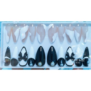 Nail box- Móng up thiết kế thạch trắng .
