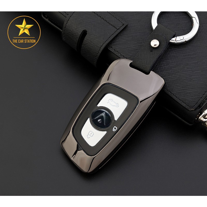 - Ốp kim loại bọc chìa khóa xe hơi ô tô Vinfast Lux A &  Vinfast Lux SA đẳng cấp - Logo Vinfast - Mẫu 12