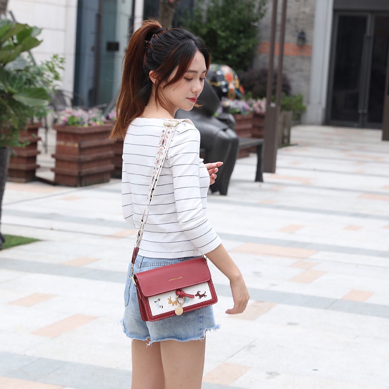 Túi Đeo Vai Thêu Họa Tiết Phong Cách Hàn Quốc Thời Trang Chất Lượng Cao Cho Nữ