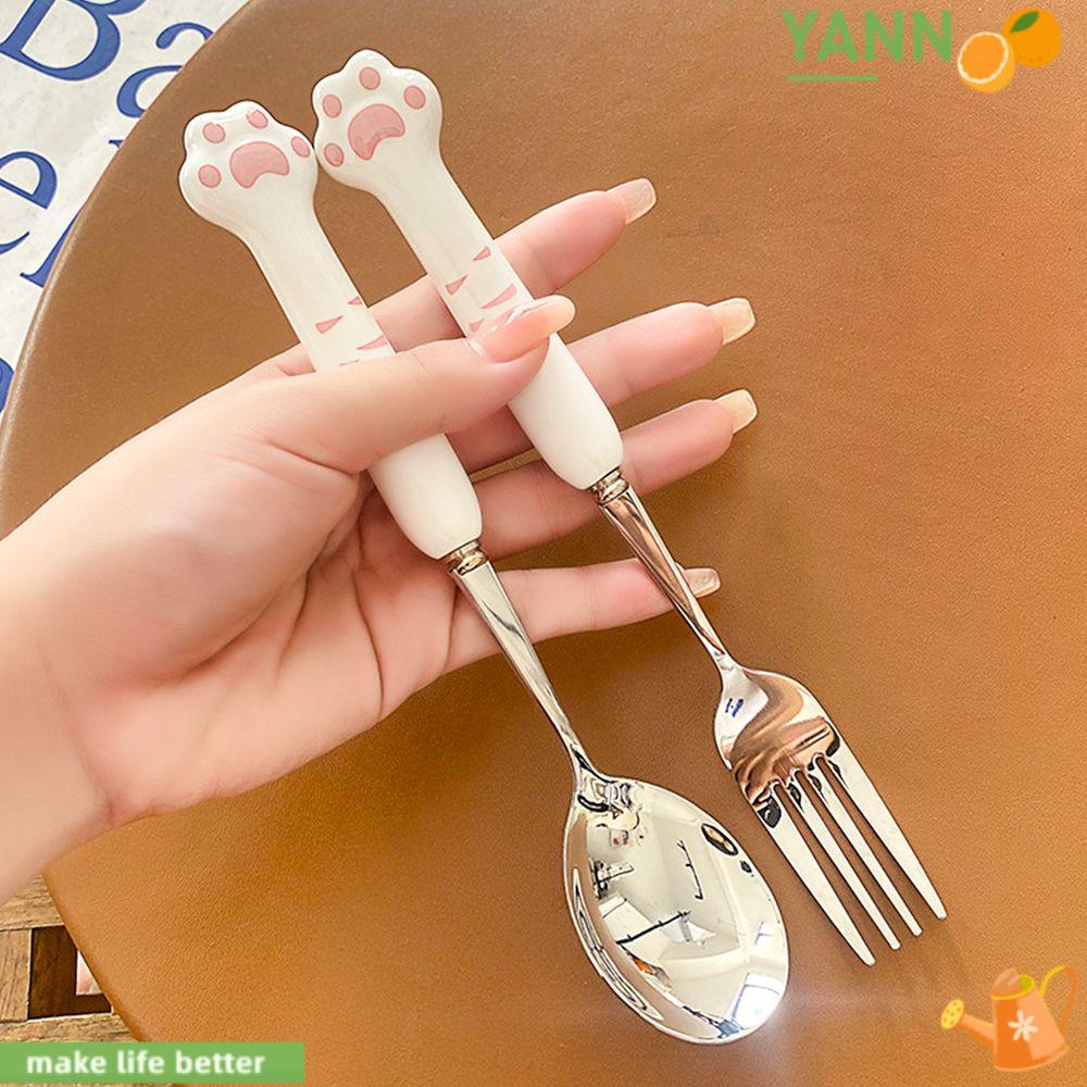 Bộ Muỗng Đũa Nĩa 3 Trong 1 Bằng Thép Không Gỉ Hình Chân Mèo