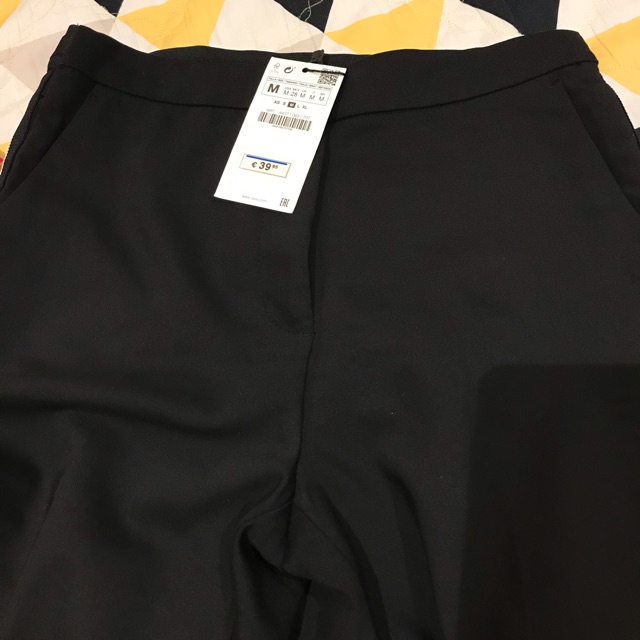 Quần zara size M