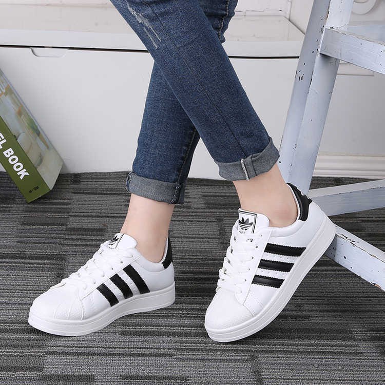 Giày thể thao Adidas Originals Superstar kiểu cổ điển cá tính