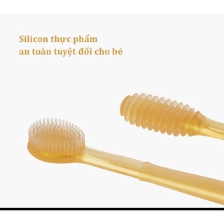 Rơ lưỡi và bàn chải silicon cho bé