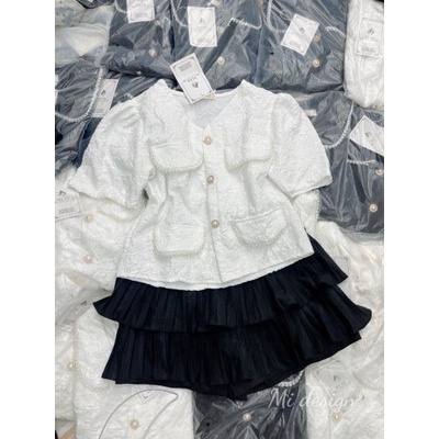 Áo xốp hoa viền ngọc nắp túi