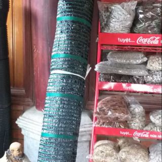 Lưới che nắng màu đen 60% thái lan khổ 2m ( chuông vàng). Giá 28 000đ/1 mét