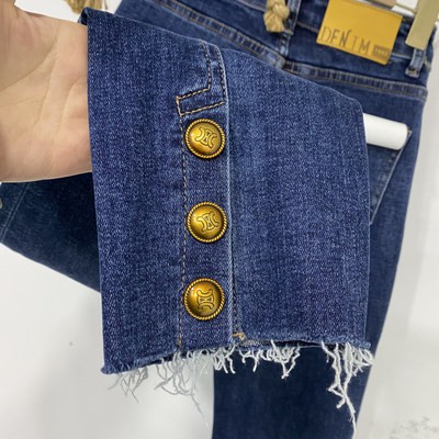 Quần ống đứng denim khóa nhỏ màu vàng đầu xuân 2021 Châu Âu quần yếm ống khói mỏng thời trang dành cho nữ