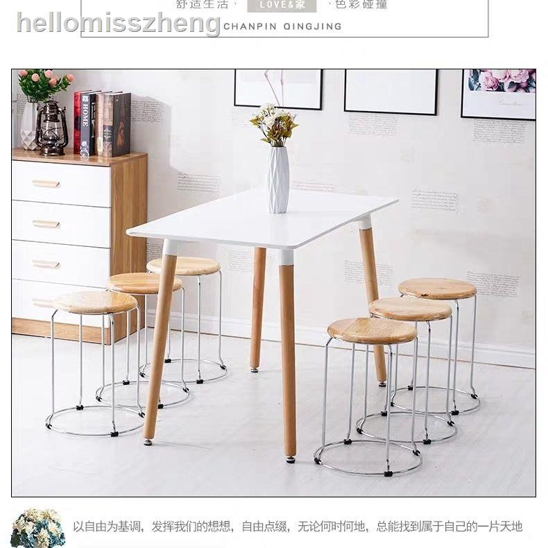 Ghế Đẩu Bằng Nhựa Và Gỗ Thiết Kế Giản Dị Tiện Dụng | BigBuy360 - bigbuy360.vn