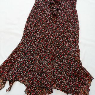 9 đầm tiểu thư nhật