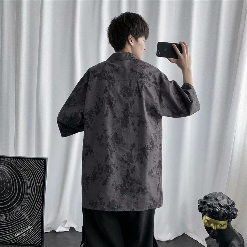 Youthful Korean style short-sleeve color shirt for men