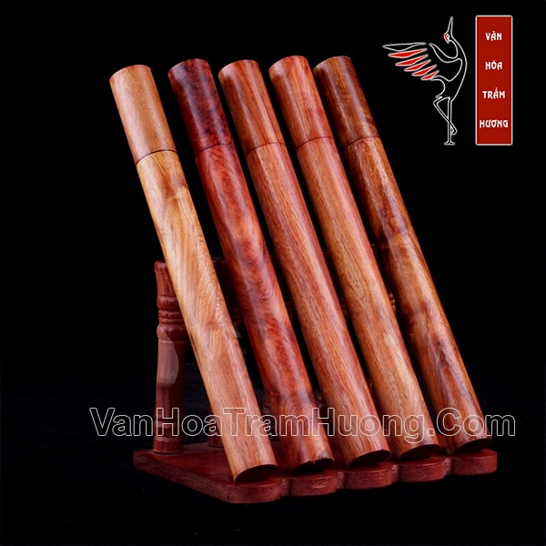Ống Đựng Nhang Không Tăm Bằng Gỗ Hương Nguyên khối Cao Cấp Bảo Quản Nhang Trầm Hương Thơm Vĩnh Viễn