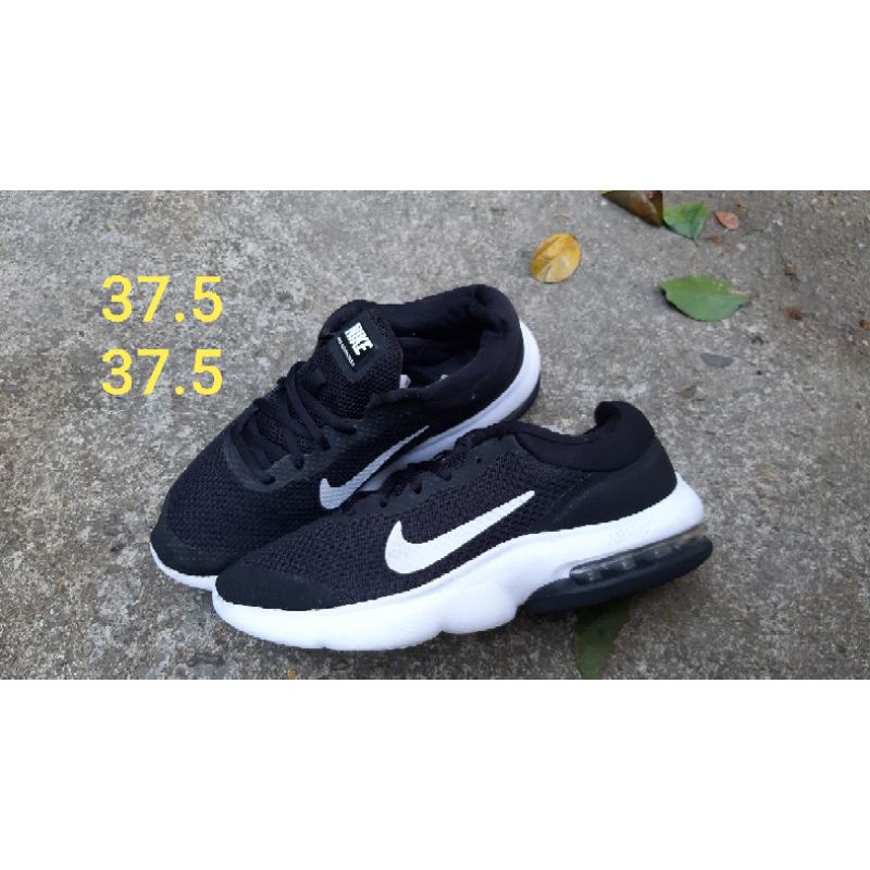 giày nike đế hơi real 2hand cond 9 ྇ !