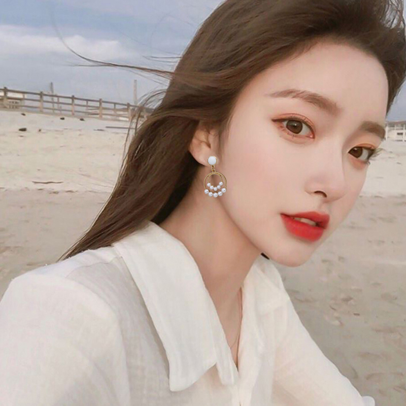 Khuyên Tai Phối Ngọc Trai Giả Xinh Xắn Nhiều Thiết Kế Tùy Chọn Cho Nữ