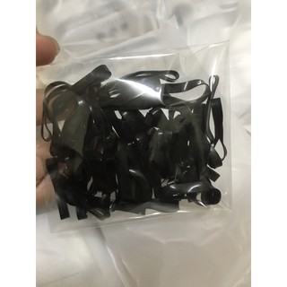 Chun buộc tóc màu đen