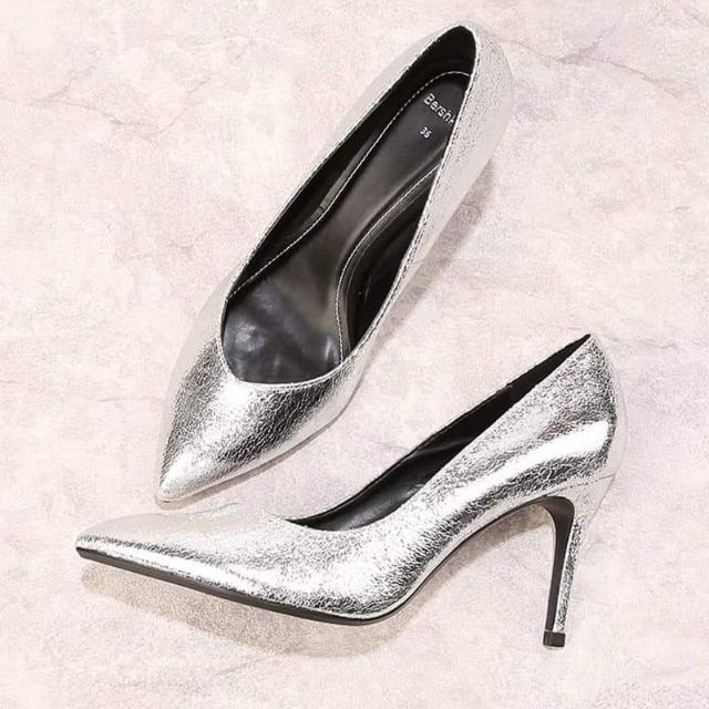 Giày cao gót Bershka