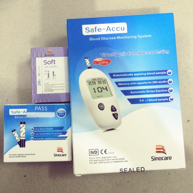 Máy đo đường huyết Safe - Accu
