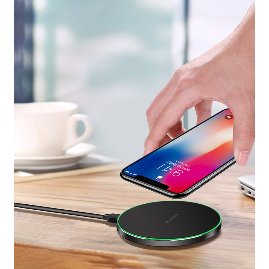 Đế Sạc Không Dây GY68 Thông Minh Cảm Ứng Siêu Mỏng Siêu Nhẹ Wireless Charger Sạc Nhanh Qi Xài Cho Apple Samsung