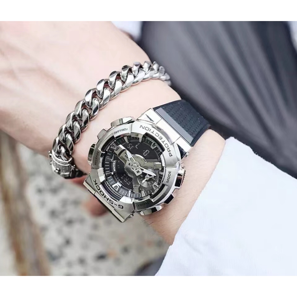 Đồng Hồ Đeo Tay Casio G-Shock GM110 Thiết Kế Dây Kim Loại Trong Suốt Màu Cầu Vồng Cá Tính Cho Nam