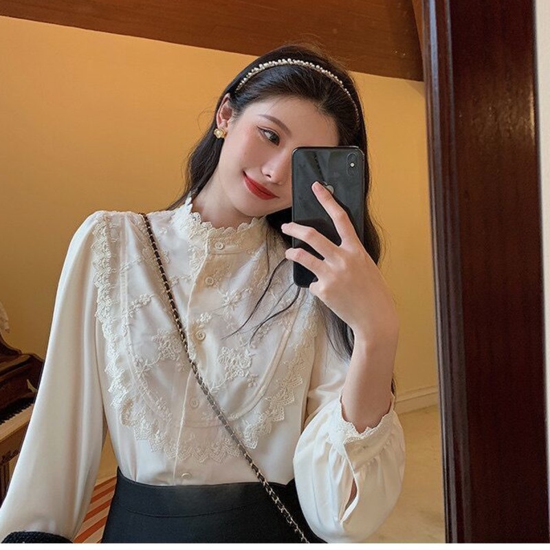 Áo nữ tay dài phối ren thời trang mới mẻ cá tính