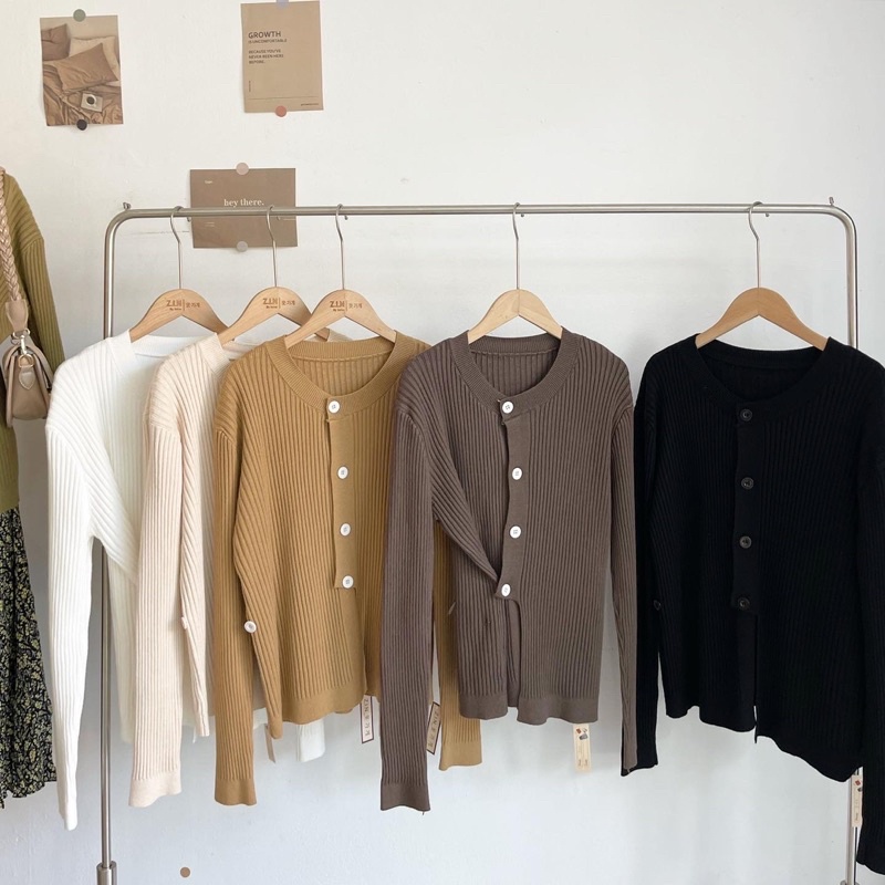 Áo len gân mặc được 2 kiểu
