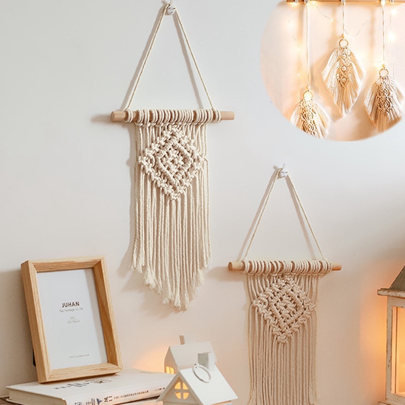 Thảm dệt mini phối tua rua treo tường trang trí phong cách bohemian