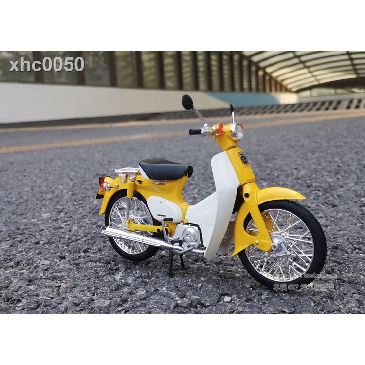 Mô Hình Xe Mô Tô Honda Super Cub Little Sheep Still Tỉ Lệ 1: 12