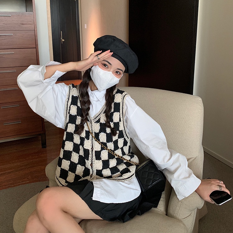 Áo len không tay dáng rộng họa tiết sọc caro cá tính | BigBuy360 - bigbuy360.vn