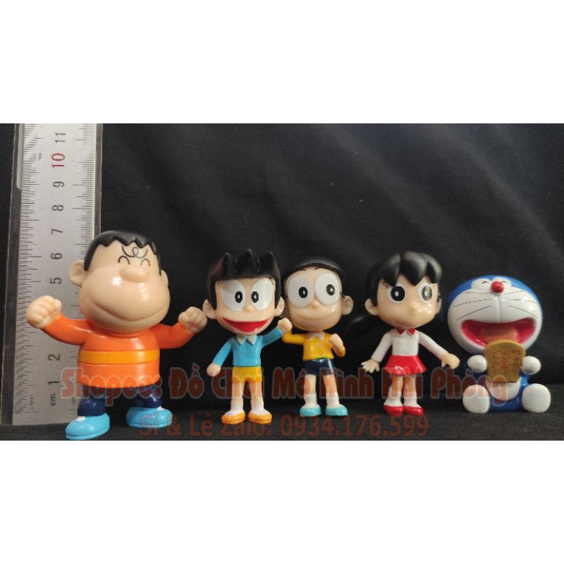 Bộ mô hình Doreamon giá siêu rẻ.