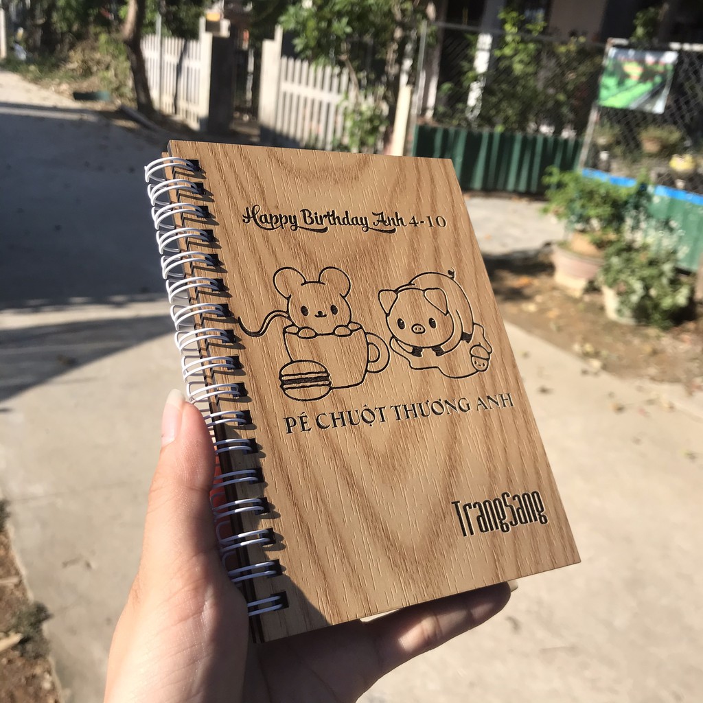 SỔ TAY QUÀ TẶNG SINH NHẬT TÌNH YÊU - Khắc hình chuột và heo đáng yêu - Thiết kế theo yêu cầu - Size 10x15cm (A6)