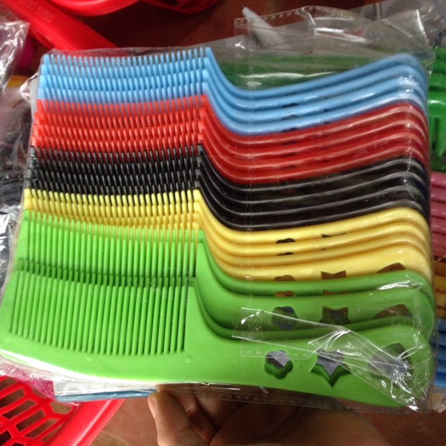 20 cây lược chải tóc