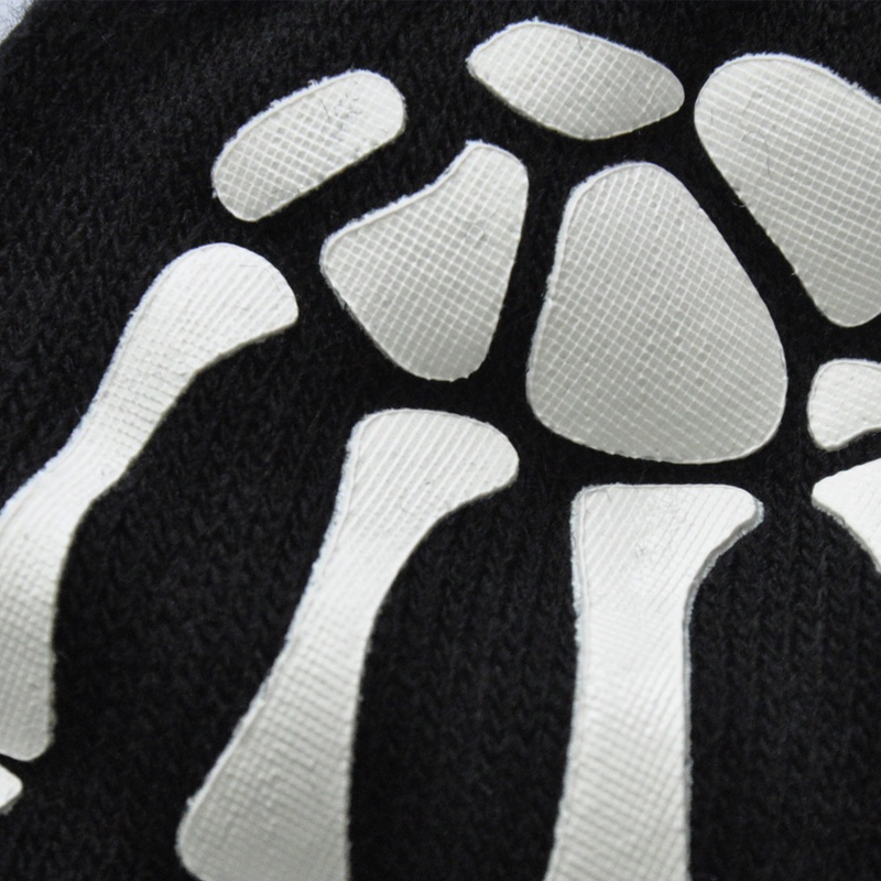 Găng Tay Hở Ngón Hình Đầu Lâu Đen Phát Sáng Trong Đêm