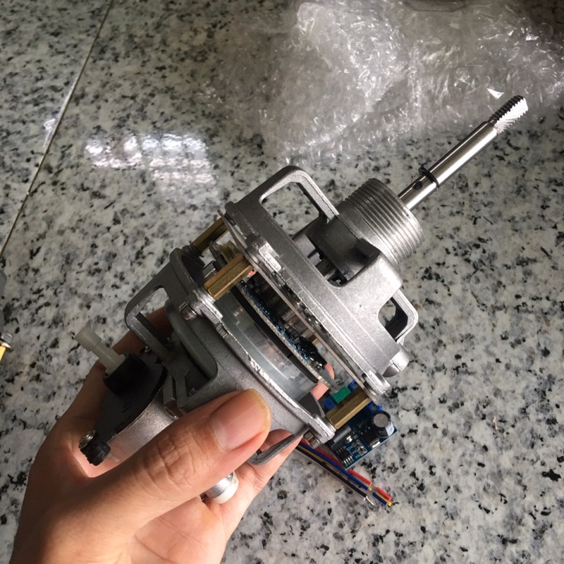 Đầu quạt không than Nidec PEAK 80W 84W 16-24V inverter tiết kiệm điện chế quạt chạy pin tích điện
