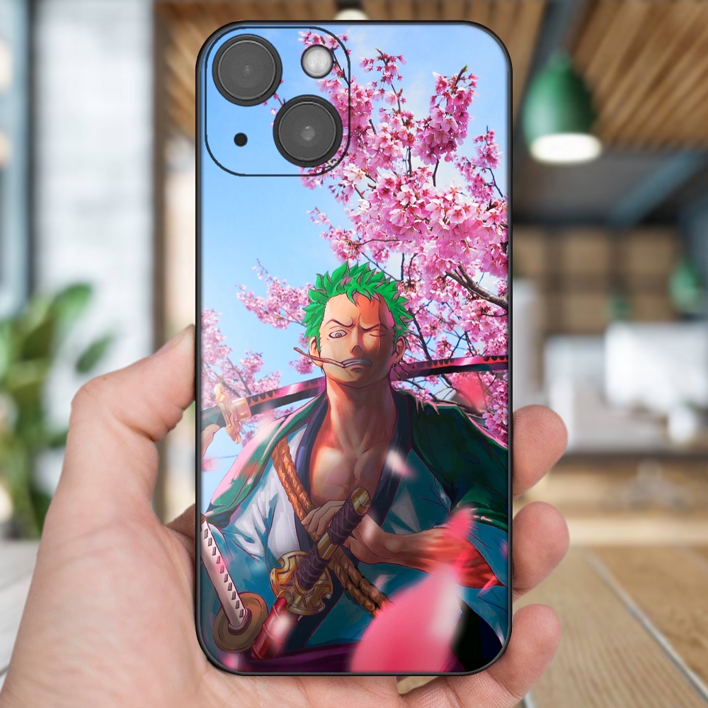 Ốp lưng iPhone 13 dẻo đen cạnh vuông in hình Zoro One Piece