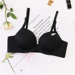 Áo ngực su không gọng cúp xéo A01