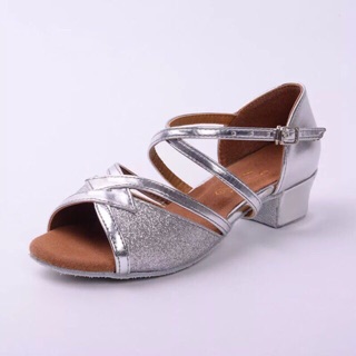 Sandal học nhảy bé gái Sandal học nhảy bé gái Sandal học nhảy bé gái Sandal học nhảy bé gái Sandal học nhảy bé gái.