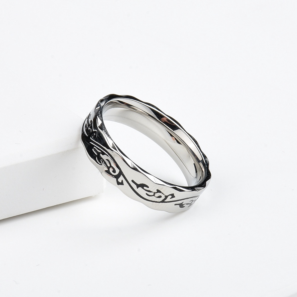 Nhẫn trơn hiphop rapper titan cực bền họa tiết rồng thiêng bền bỉ Nhẫn trơn titan unisex thép không rỉ mama king