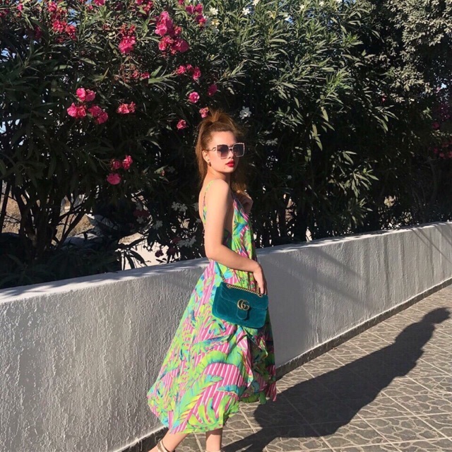 Túi đeo GC nhung