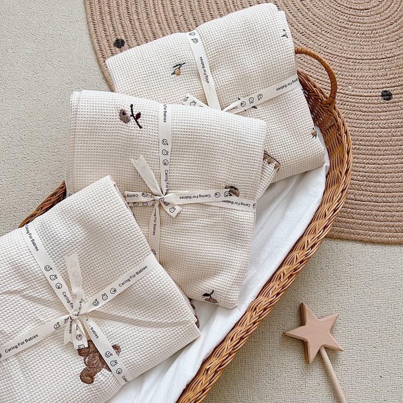 Chăn Cotton Mềm Mại Thêu Họa Tiết Hoạt Hình Dễ Thương Cho Bé Sơ Sinh