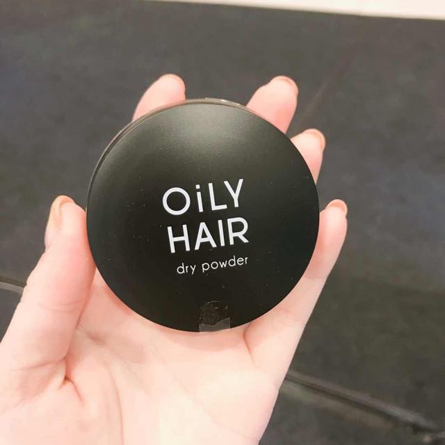 PHẤN GỘI KHÔ HÀN QUỐC APIEU OILY HAIR DRY POWDER🖤🤍