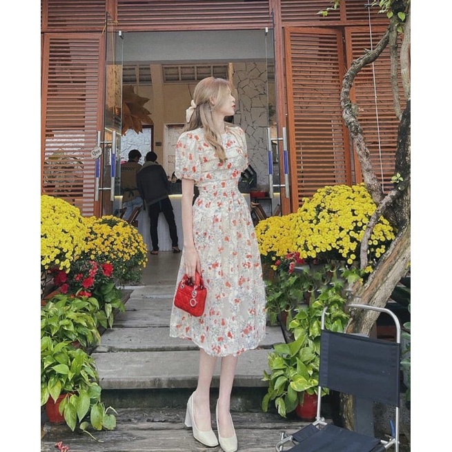 Váy hoa nhí xếp li ngực tay bồng tiểu thư diện đi chơi đi tiệc tone màu sáng da 2 lớp nhẹ nhàng xinh lắm | BigBuy360 - bigbuy360.vn